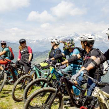 Frauenpower downhill am Reschenpass - das Women’s Bike Camp am Reschenpass ist eine Traditionsveranstaltung - (c) Anne Kaiser