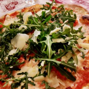 ...eine gute Pizza gehören zum Biken in Italien dazu - (c) Christine Kroll