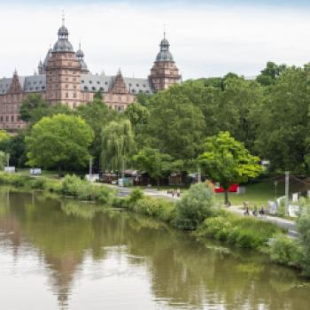 Auf dem Main-Radweg geht es von Frankfurt nach Aschaffenburg - (c) Hessen Agentur I Udo Bernhart