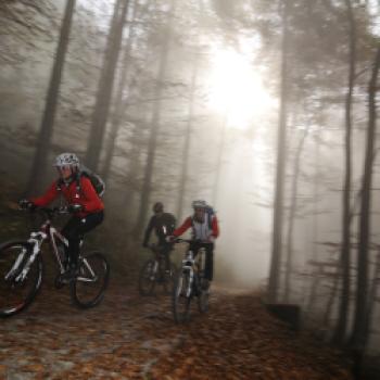 Watzmann, Watzmann – Schicksalsberg. Du bist so groß und i nur a Zwerg - ein traumhaftes Bike-Rustikal in drei herbstlichen Akten - (c) Norbert Eisele-Hein
