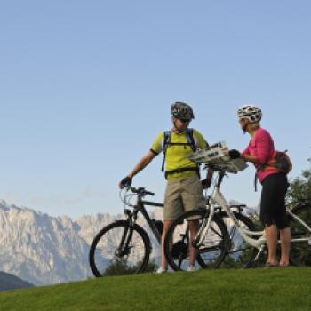 Rocky Reit im Winkl – im Winter ein amtlich verbrieftes Schneeloch, im Sommer eine coole/kolossale E-Bike-Arena für episches/elektrisches Soulbiking – ein echt cooler Topspot für E-Biker ... - (c) Norbert Eisele-Hein