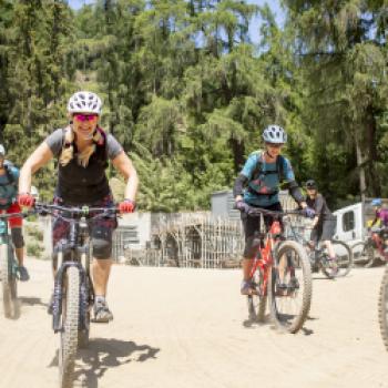 Frauenpower downhill am Reschenpass - das Women’s Bike Camp am Reschenpass ist eine Traditionsveranstaltung - (c) Anne Kaiser