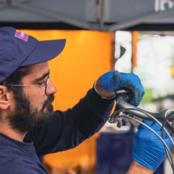 Der Van, der kostenlos Fahrräder repariert, ‚Selle Royal support Cyclists on the Road‘ geht in ihr sechstes Jahr - (c) Selle Royal