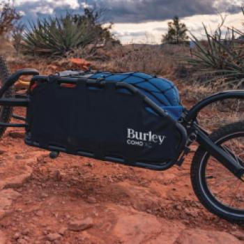 Mit dem Burley Coho sind wir auch mit viel Gepäck genussvoll unterwegs - <a href="https://burley.com/de-de/products/coho-xc" target="_blank">ausführliche Informationen </a> - (c) Burley