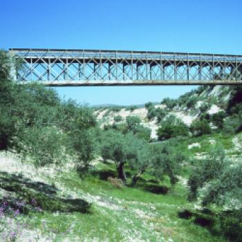 Das Chaparell Viadukt über die früher die Olivenöl-Züge fuhren - Via Verde del Aceite - (c) Gabriele Beautemps