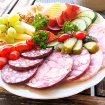 Eine fränkische Brotzeit lädt zu einer Rast ein - (c) Jörg Bornmann