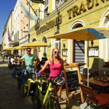 Indianersommer im Chiemgau - diese herbstliche Radtour lässt die Glückshormone schuhplatteln - (c) Norbert Eisele-Hein