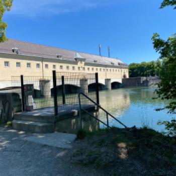 Mit der Rikscha durch Münchens grüne Lunge, der Englische Garten gehört zu den berühmtesten Orten der Stadt - (c) Gabi Dräger