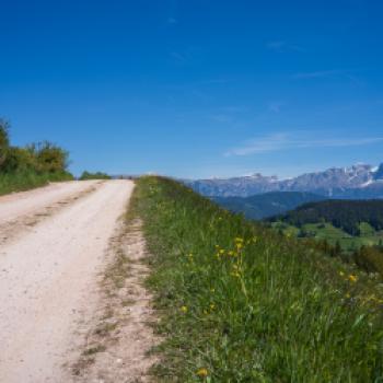 Genussvoll durch die Dolomiten: mit dem E-Bike geht das trotz Höhenmetern, auch für untrainierte Radler - (c) Maren Recken