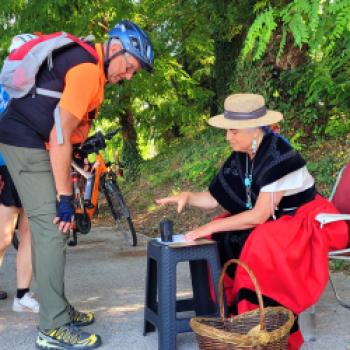 Auf dem Holzweg nach Santiago de Compostela - Radpilgern- der neue Trend auf dem Jakobsweg - (c) Lutz Baeucker
